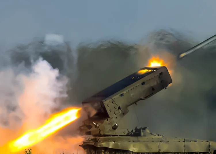 Rusia dispara 20.000 proyectiles de artillería al día contra Ucrania