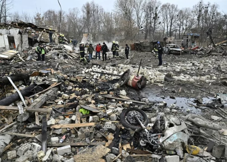 Ucrania dice haber repelido un ataque ruso con drones fabricados en Irán