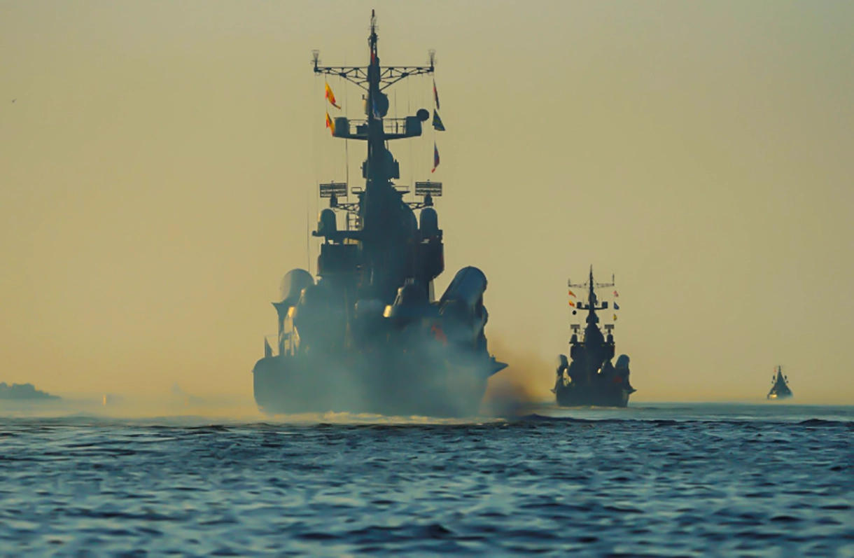 Rusia realiza ejercicios navales en el Mediterráneo y el Mar de China Oriental