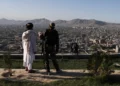 Ministro talibán defiende la prohibición de mujeres en las universidades