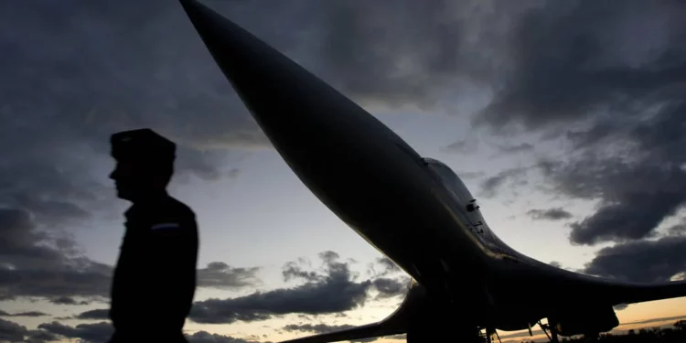 Rusia derriba un dron ucraniano cerca de la base aérea de Engels