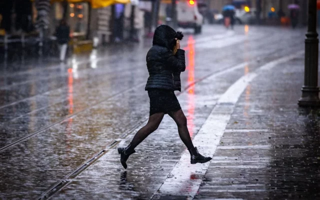 Fuertes lluvias provocan inundaciones en el norte de Israel