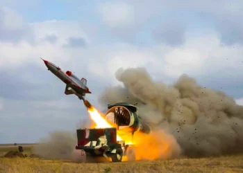 Cómo Ucrania utilizó viejos drones soviéticos para atacar bombarderos en Rusia