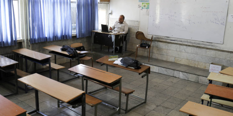 Los profesores israelíes deberían recibir un salario mas alto