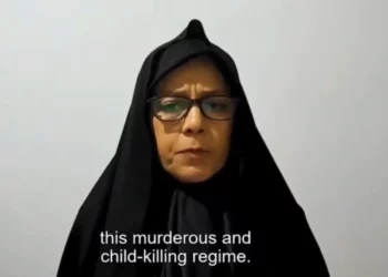 Irán condena a 3 años de cárcel a la sobrina de Jamenei por criticar al régimen islámico