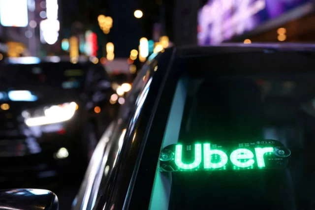 Un conductor de Uber se queja de que hay “demasiados judíos” en Nueva York