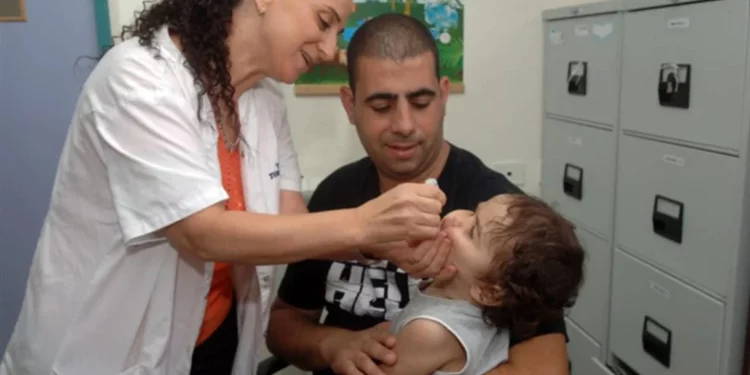 100.000 bebés y niños israelíes son vulnerables a la poliomielitis