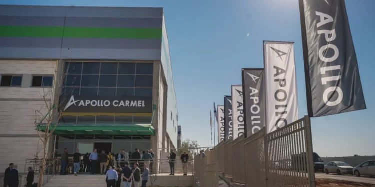 La empresa israelí Apollo Power abre la primera fábrica de paneles solares flexibles del mundo