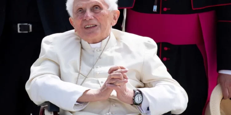 Muere el Papa Benedicto XVI a los 95 años