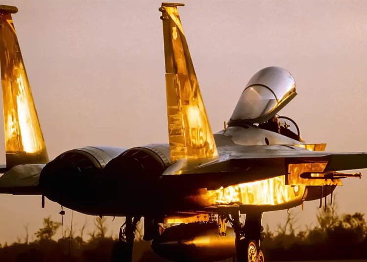 El F-15EX es una potencia: pero no es un F-35