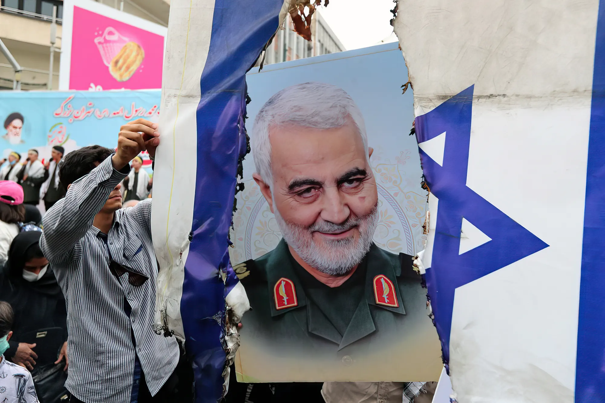 Ex jefe militar: Israel convenció a EE.UU. de que Soleimani era una “amenaza inmediata”