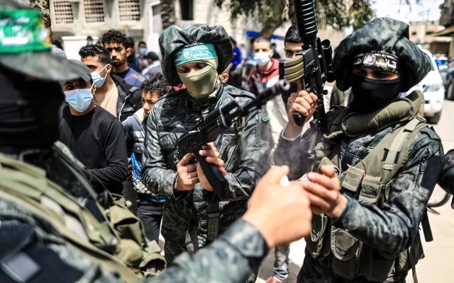 Líbano insta a Hezbolá a impedir que una célula local de Hamás ataque Israel
