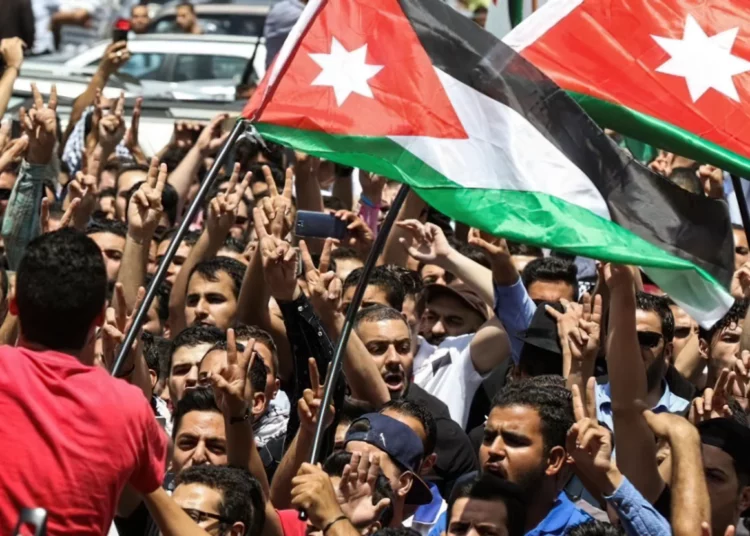 Tribunal jordano ordena a Israel pagar $500.000 a hombre herido en un tiroteo en 2017