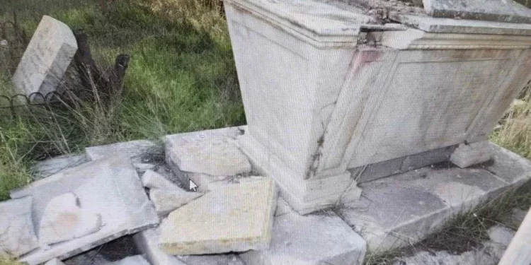 Adolescentes son acusados de vandalizar un cementerio cristiano en Jerusalén