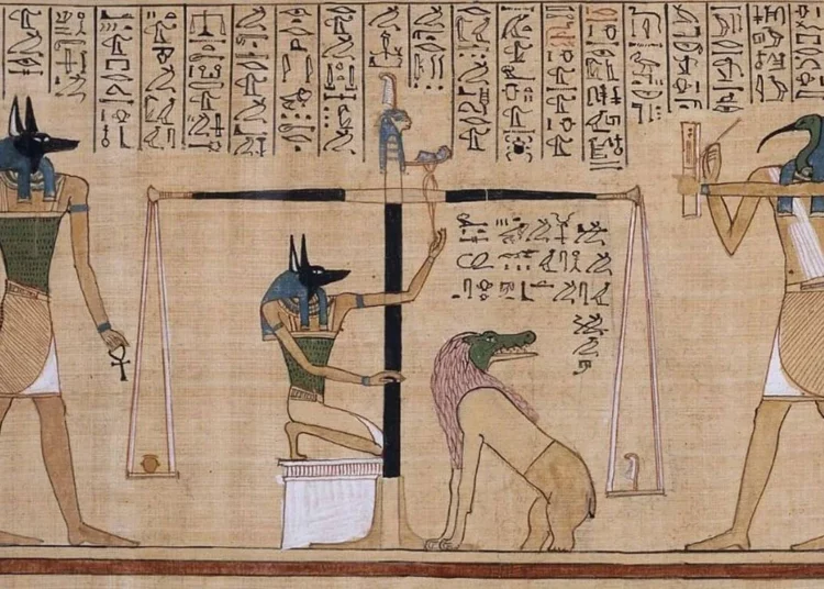 Hallan en Egipto un antiguo papiro con textos del "Libro de los Muertos"