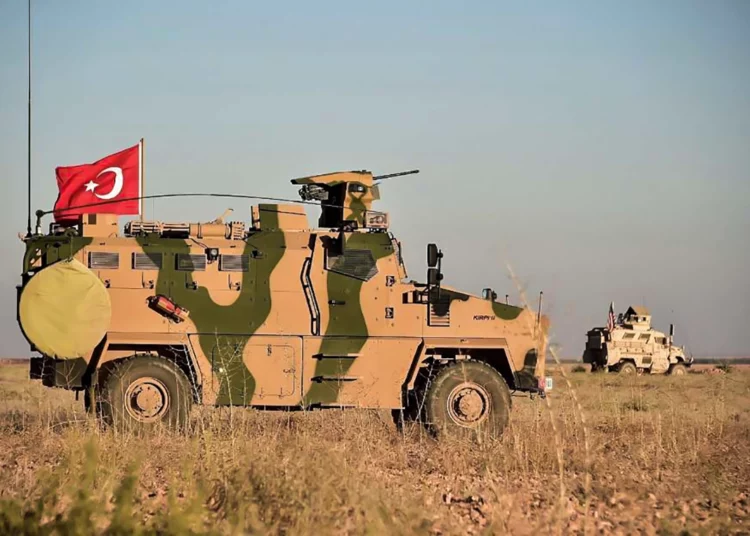 Turquía retirará sus tropas del norte de Siria