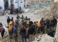 Asciende a 80 el número de muertos en la explosión de una mezquita en Pakistán
