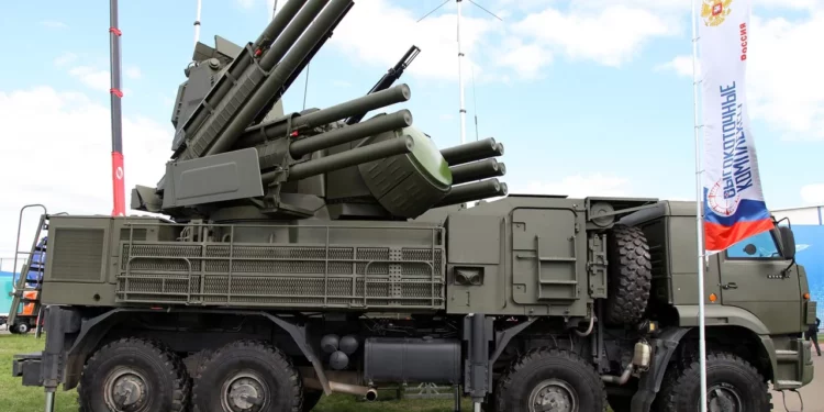 Rusia instala sistemas de defensa antimisiles Pantsir sobre rascacielos de Moscú