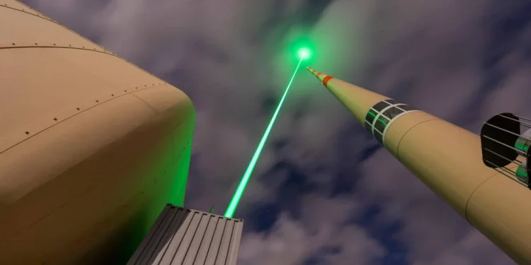 Físicos rompen récord con un experimento láser de casi 50 metros