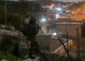 Las FDI arrestan a once islamistas palestinos en una redada antiterrorista en Judea y Samaria