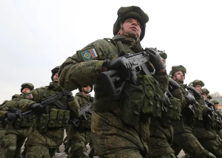 Rusia está matando a sus propias tropas en Ucrania