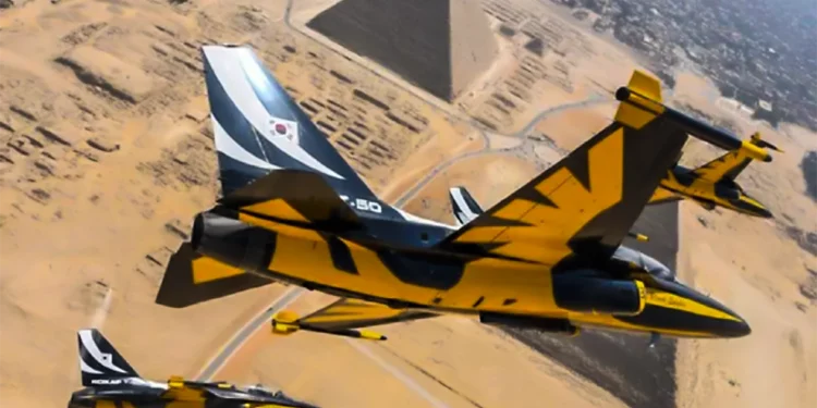 Egipto y Japón se asocian para construir aviones de entrenamiento T-50