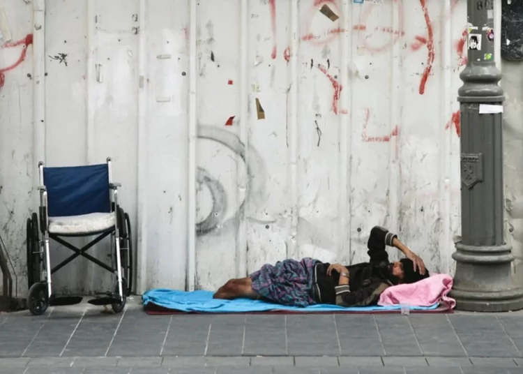 La tasa de pobreza israelí está entre las más altas