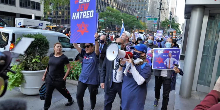 Dirigentes judíos de Nueva York exigen medidas contra los actos antisemitas