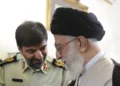 Jamenei sustituye al jefe de la policía iraní en el país sacudido por meses de disturbios