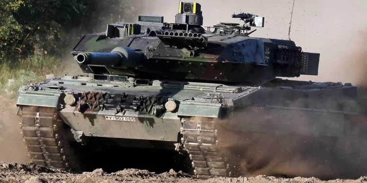 Polonia pedirá permiso a Alemania para enviar tanques a Ucrania