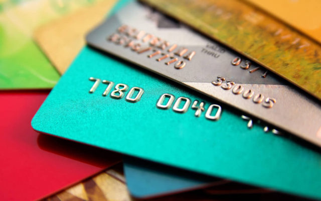 Exigen a Israel Discount Bank que segregue su negocio de tarjetas de crédito