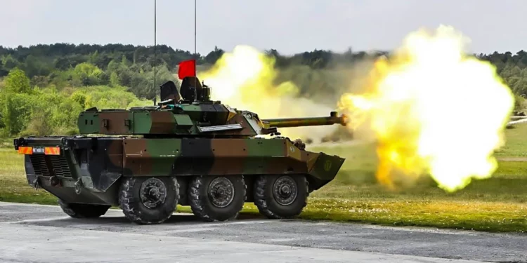 Francia envía vehículos de combate ligeros AMX-10RC a Ucrania