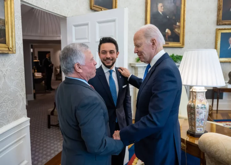 Biden se reúne por tercera vez con el rey Abdullah de Jordania
