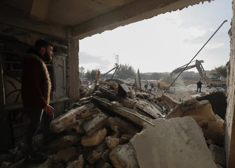 El terremoto sacudió la ciudad siria de Alepo devastada por la guerra civil