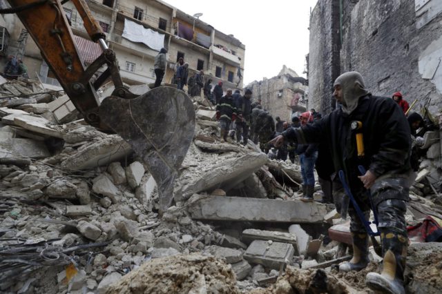 El terremoto sacudió la ciudad siria de Alepo devastada por la guerra civil