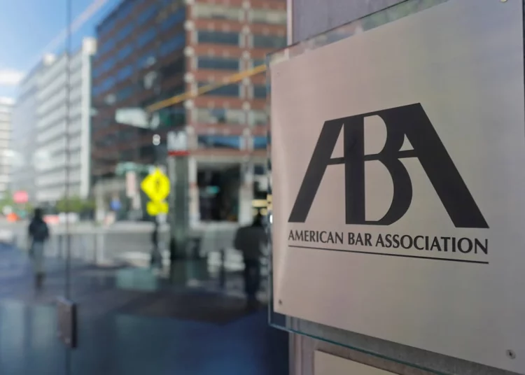 American Bar Association suprime mención de la IHRA en una resolución sobre antisemitismo