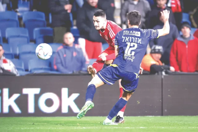 Maccabi Tel Aviv y Hap Beersheba lideran la liga de fútbol israelí
