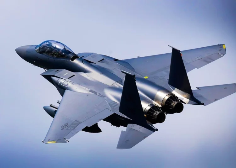 Alto cargo de Boeing visita Israel para impulsar la venta de cazas F-15