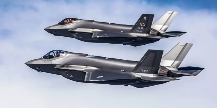 F-35 holandeses interceptan y escoltan cazas rusos que se acercaron al espacio aéreo polaco
