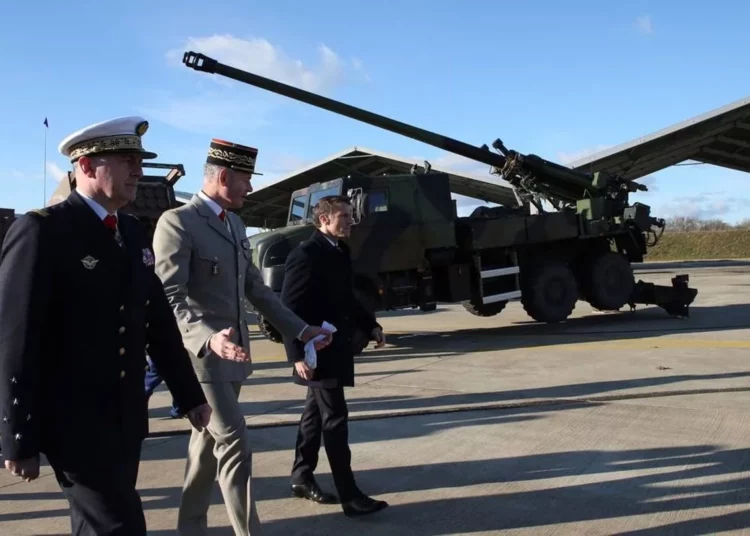 Francia y Australia enviarán conjuntamente nuevas municiones a Ucrania