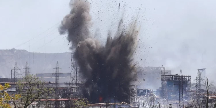 Explosiones inexplicables en los alrededores de la Mariupol ocupada por Rusia