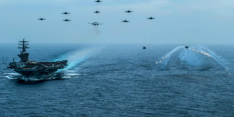 La Marina de EE.UU. tiene un portaaviones en el Mar de China Meridional