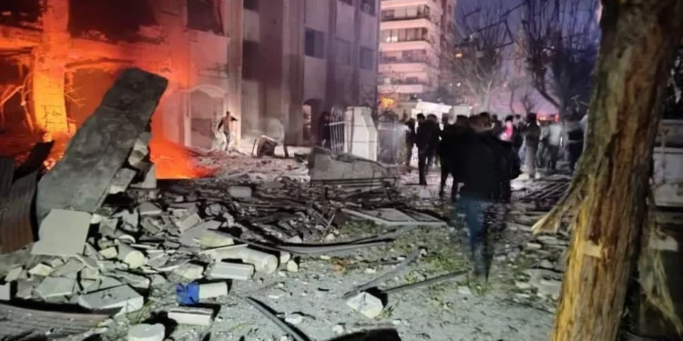 Ataque israelí en Damasco golpeó expertos en drones iraníes y sirios
