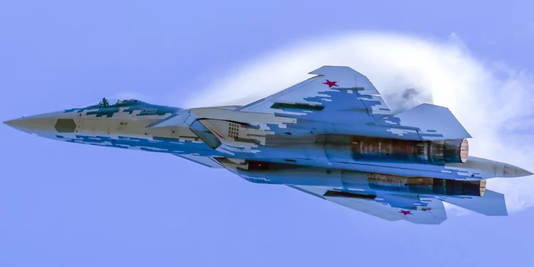 Sukhoi integra nueva tecnología de vuelo en los Su-35 y Su-57