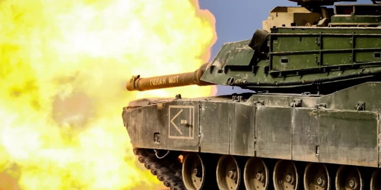 General Dynamics podría producir una docena de tanques Abrams al mes para Ucrania