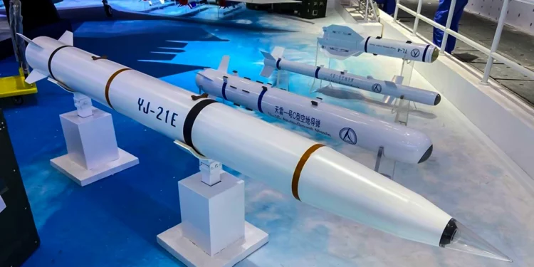 China elogia su misil hipersónico YJ-21: capaz de atacar buques “sin ser interceptado”