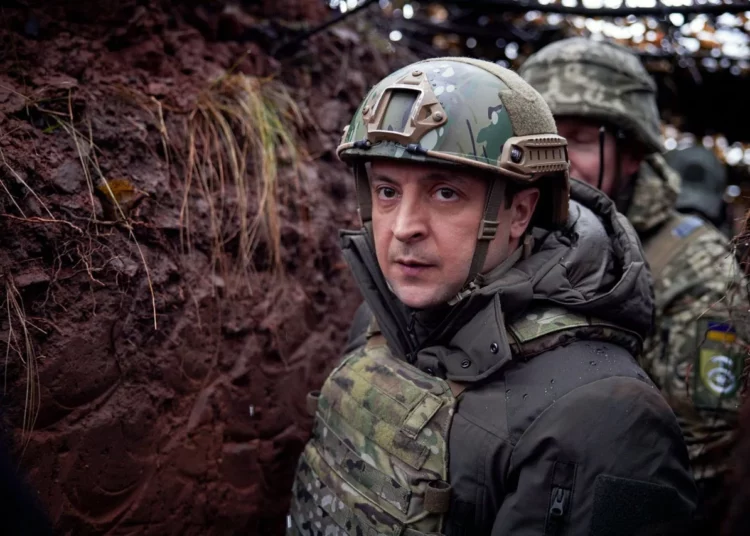 Misterio de la guerra en Ucrania: Zelenski despide a un alto mando militar