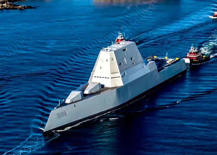 ¿Salvarán los misiles hipersónicos al destructor furtivo de la Armada de Estados Unidos?