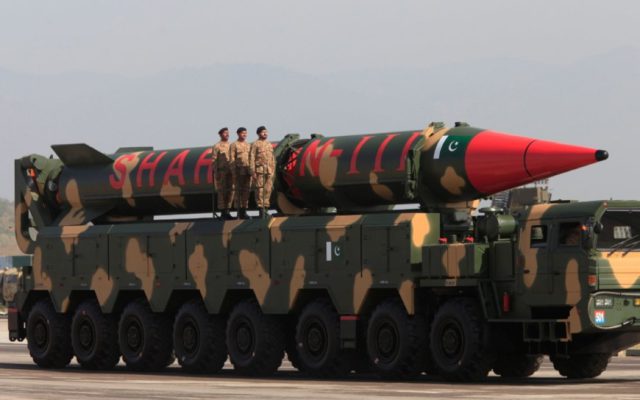 Pakistán tiene muchas armas nucleares