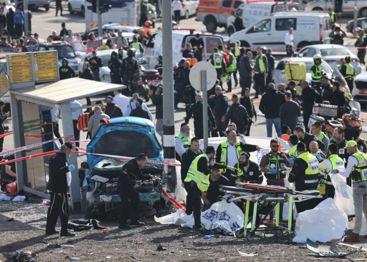 Ataque islamista de embestida en Jerusalén deja 5 heridos